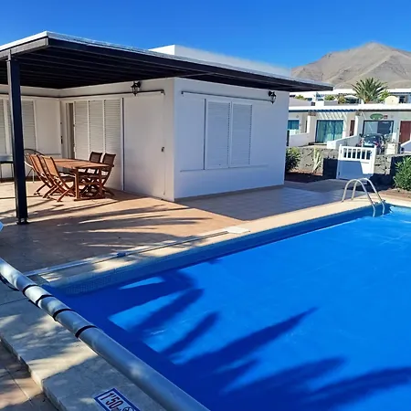 Villa Castillo, Calle De Palmeras Playa Blanca (Lanzarote)